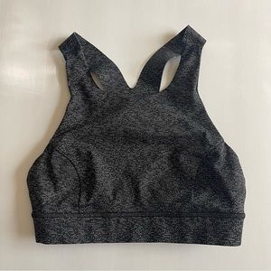 Authentic Lululemon sports bra black white Y-Back Sz 6 Small